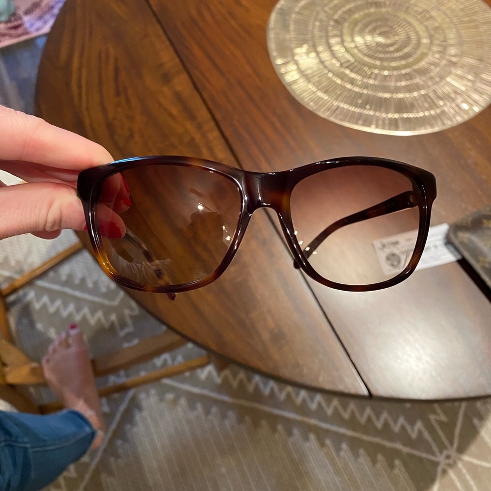 TORY BURCH SUNGLASSES- STYLE TY7031